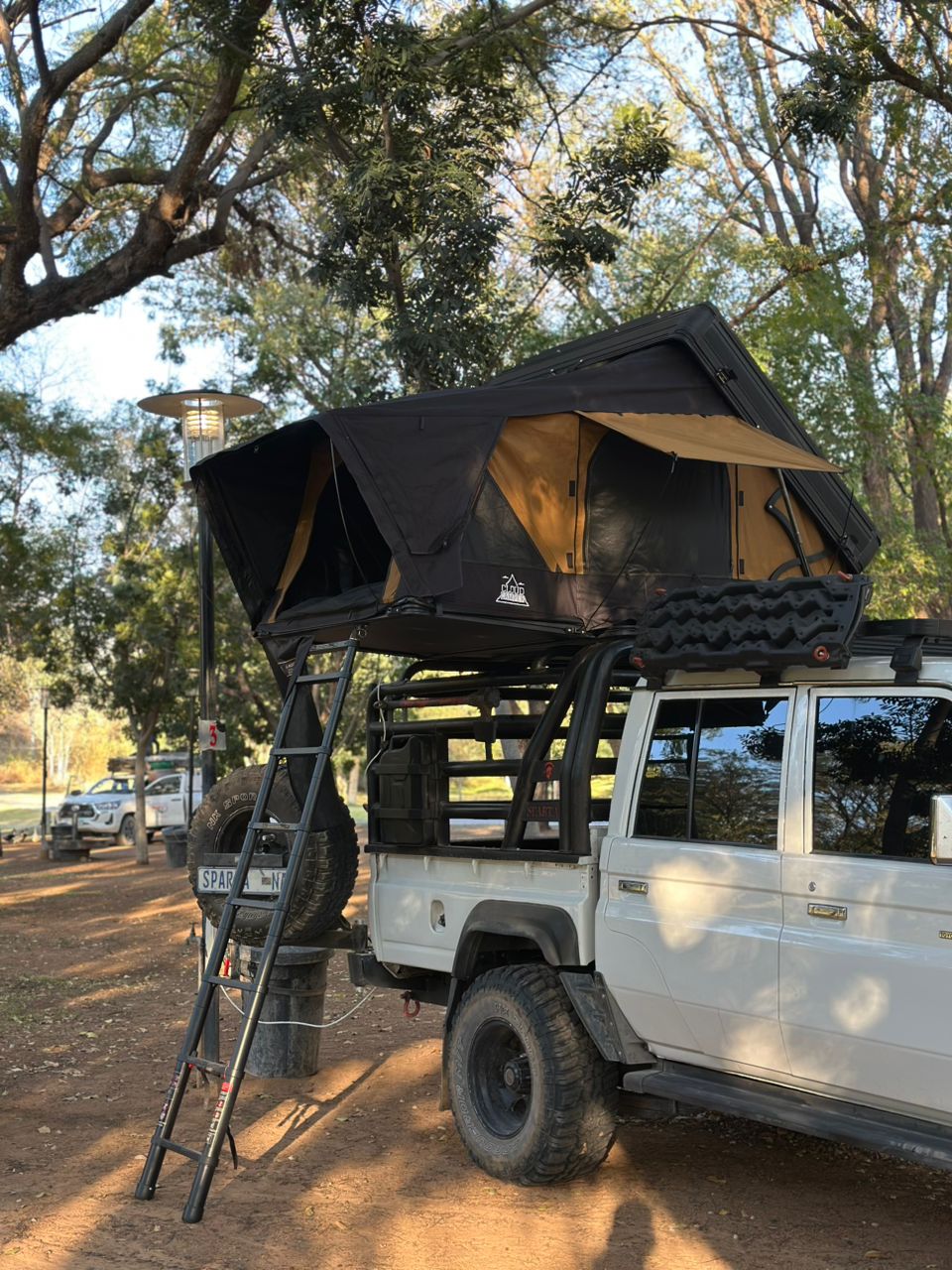 Cloud Camper XV 4 sleeper Roof top Tent
